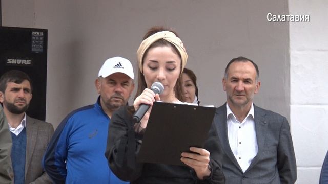 Ярмарка сельхозтоваропроизводителей в Казбековском районе