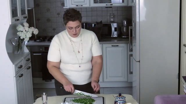 Куриная грудка под соусом цахтон. смотреть онлайн