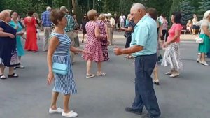 Белые туманы!!!?? Танцы в парке Горького!!!??Харьков 2021