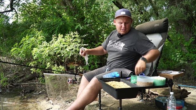 Рыбалка на реке Кубань. Клюет Сом, Чехонь, Плотва, Карась. Фидер на реке.