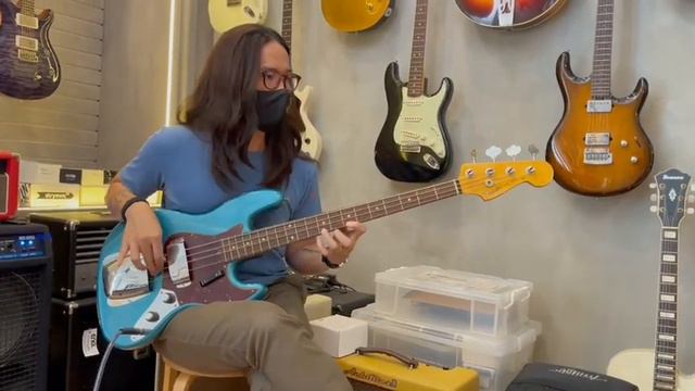 FENDER CUSTOM SHOP 2017 NAMM LIMITED EDITION 60 JAZZ BASS J-BASS RELIC from #twinbemusic смотреть онлайн