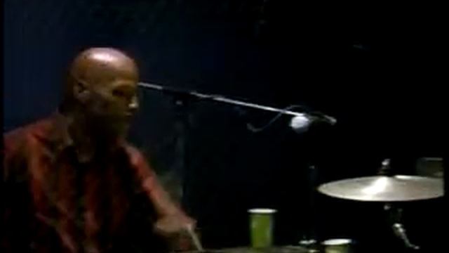 Sandy Saunders Band plays Can't Let Go смотреть онлайн