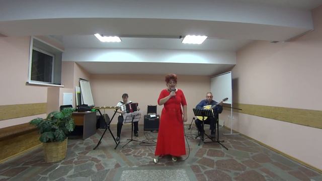 "Не верьте тем ,кто никогда не плакал" Ольга Петухова
