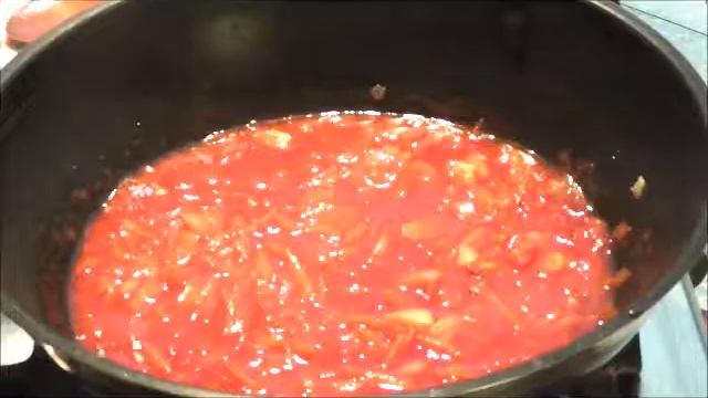 Греческая кухня - "Факес" Чечевичный суп