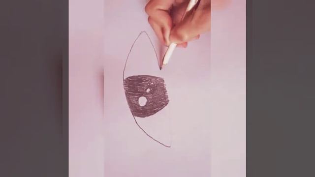Рисунок 💝 сегодня рисовала"глаза"✊ смотреть онлайн