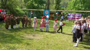 А Закаты алые....