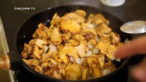 КАК ЖАРИТЬ ГРИБЫ ЛИСИЧКИ С КАРТОШКОЙ В СМЕТАНЕ