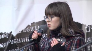 Журналист Вера Кичанова на  "Марше правды"