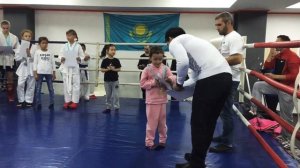 Арымбаева Ясмина. Бои девочки боксёр