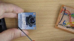 ESP32 with Camera and TFT Display (OV7670, FIFO)