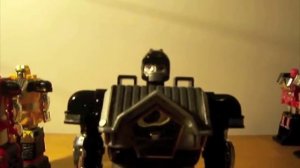 Mighty Morphin Power Rangers: Deluxe Shogun Megazord