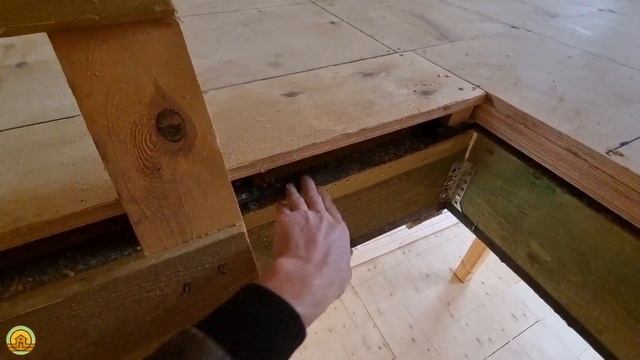 Утепление пола и крыши в доме из профилированного бруса. Качество работы от Центра Домостроения