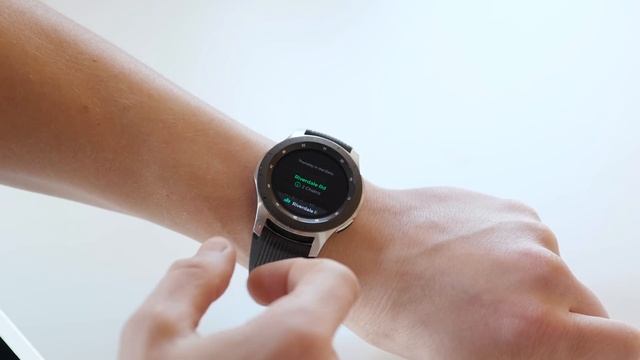 TEST: Samsung Galaxy Watch vs. Huawei Watch GT смотреть онлайн