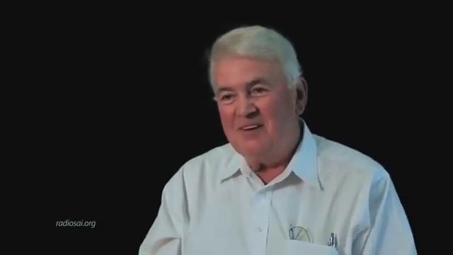 Интервью Теда Генри в студии Радио Саи на Рождество в 2012г смотреть онлайн