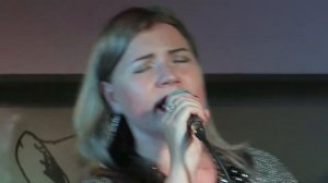 ансамбль Здравствуй песня   "Я выжила"