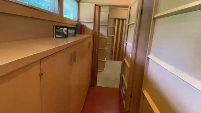 VISIT FOUR FRANK LLOYD WRIGHT HOMES IN ONE AFTERNOON смотреть онлайн