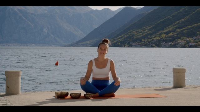 "СОСТОЯНИЕ" - КУРС ПО ЙОГЕ из солнечной Черногории смотреть онлайн