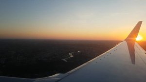 Beautiful Norwegian  Boeing 737-800 evening landing in Vilnius Airport (VNO)