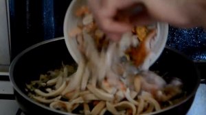 Итальянская паста с морепродуктами в сливочном соусе