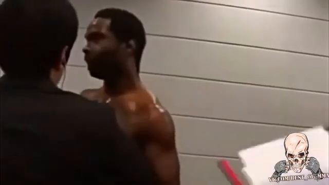 Перепалки между бойцами ufc из разных весовых.webm