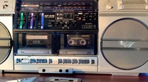 Sharp GF-575, на пленерэ