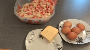 запеканка из макарон с колбасой помидорами и сыром