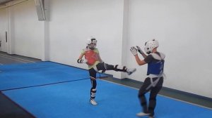 Тхэквондо красивая девочка спорт каратэ