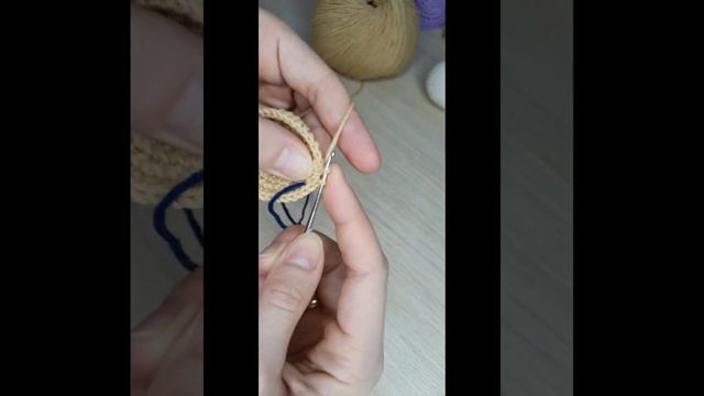 ПОГРЕМУШКА ОЛЕНЕНОК КРЮЧКОМ#амигуруми #вязание#вязаниекрючком смотреть онлайн