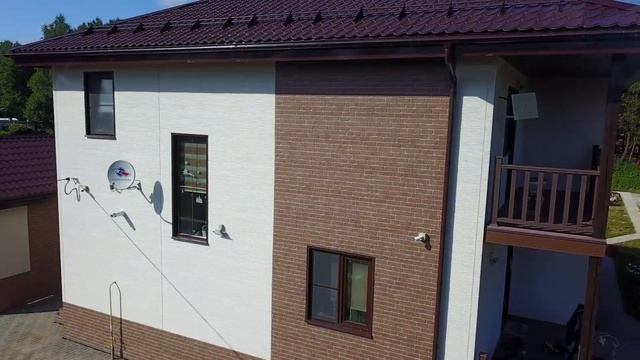 Разнофактурные японские панели в дизайне дома на 350 квадратов