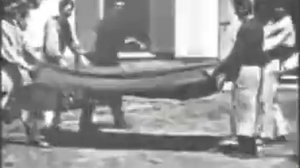 Прыжок на одеяло