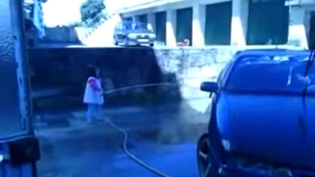 Opel Calibra C20XE.. Um bebê lavando outro.. I Love It смотреть онлайн