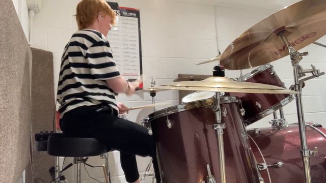 SEVENTEEN GOING UNDER - SAM FENDER смотреть онлайн