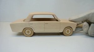 Люксовая классика. Модель ВАЗ 2107 в масштабе 1:18