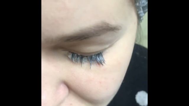Наращивание ресниц. Снятие искусственных ресниц. смотреть онлайн