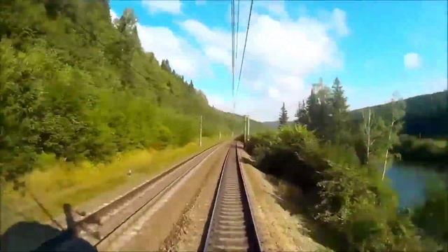 Шаля - Пермь-2 за 25 минут (Time Lapse) Видео из кабины ЭП2К смотреть онлайн