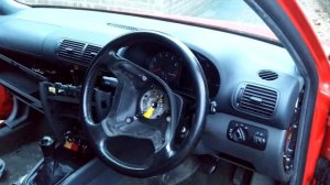 How to remove and fit the steering wheel on your Audi A3 8L