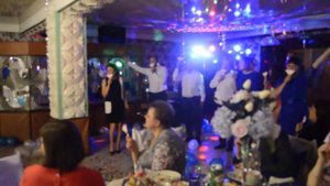 Выпускной 2018. Поздравление родителей. Родители поют песню для детей на выпускном.  Улыбка