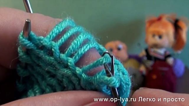 Как поднять петли в вязаном полотне петлеуловительной иглой. Урок 10