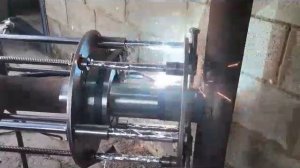 СТАНОК ДЛЯ НАРУЖНОЙ РАСТОЧКИ И НАПЛАВКИ БАЛАНСИРОВ,ВАЛОВ,СТУПИЦ...