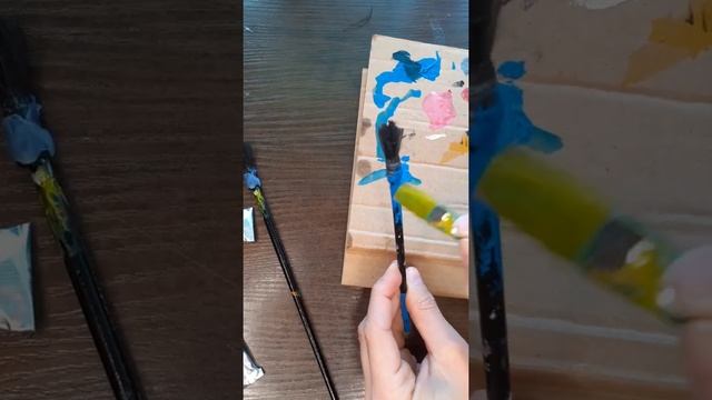 Крутые кисточки своими руками!;)Из бирок от одежды??? смотреть онлайн