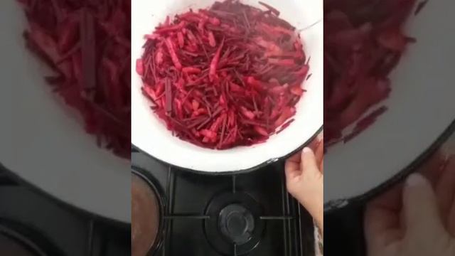 ЛЕЧО қызыл свекладан.Алма.помидор.тәтті бұрыш смотреть онлайн