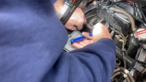 Honda GL1500 Goldwing carburetor removal video, Part 2