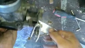 Mazda 626 2.0 (глушим EGR, чистим дроссель) и т.д