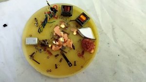 Разборка Радиоприёмника Selga 405 для проверки на содержание цветных и драгоценных металлов