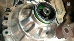 Volkswagen Golf Mk2 Почему потёк сальник коробки. Проточил флянец.Как Заменить сальник®️