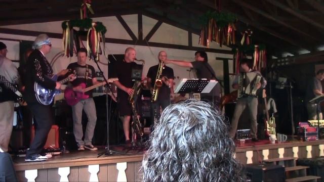 La Bomba - PolkaPalooza 2016 смотреть онлайн