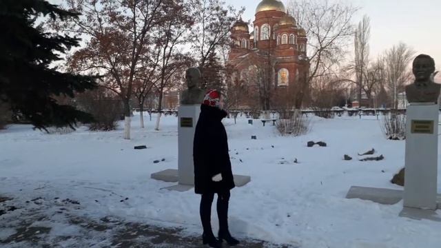 Виртуальный патриотический час «Герои в нашей памяти живут»