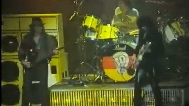 GOOD GUITAR!!! Ritchie Blackmore Guitar Solos Collection Live 1991 смотреть онлайн