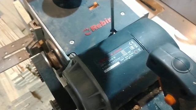Заміна ремня на рубанку Rebir 5780М смотреть онлайн