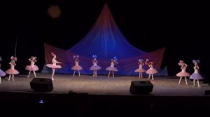 13. Народный коллектив театра балета Грация: Танец говорящей куклы из балета «Фея кукол»